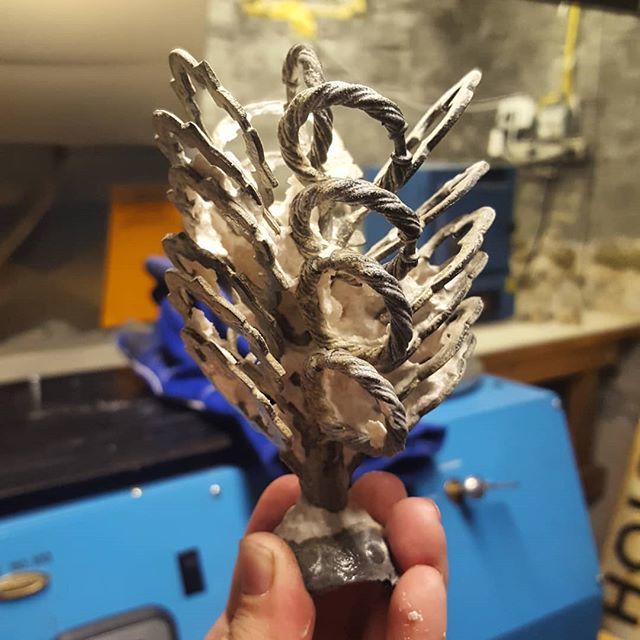 RabbitDance's tweet photo. The pour was good! ! These are cast silver ring pins based on Medieval examples. I will have these available at Pennsic! .
.
.
#Pennsic #pennsicprep #mysca #aethelmearc #merchantlife #scamerchant #societyforcreativeanachronism #scalife #historical #nosle… https://t.co/fP99jpd3kb https://t.co/3P5OlPeq66