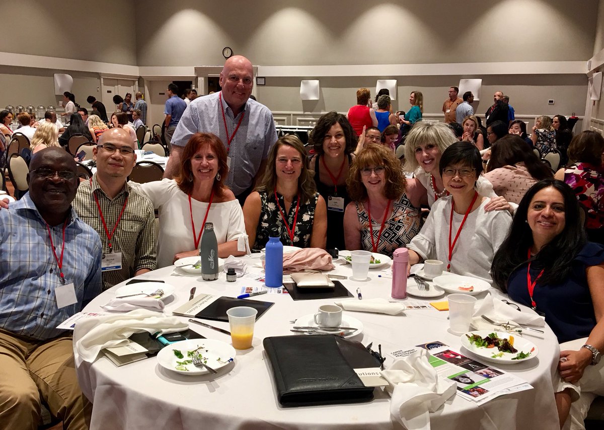VictoriaWorkBC's tweet photo. Lunchtime with Team GTHS at #LMIConference! https://t.co/eEm4af4hir