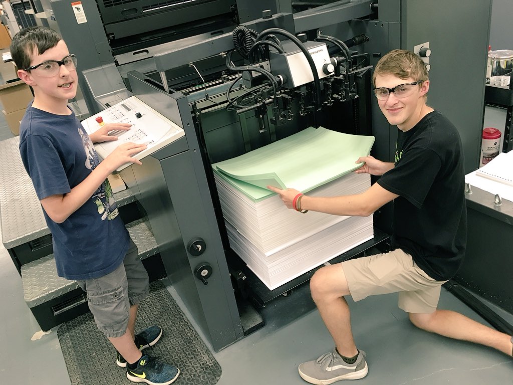 LehighCTI's tweet image. School’s out for summer, but LCTI student interns are hard at work helping staff prep for another year of learning! They’re assisting w/print services, landscaping, maintenance &amp;amp; more while earning paychecks &amp;amp; gaining valuable experience. #PASummerInterns #NationalInternDay