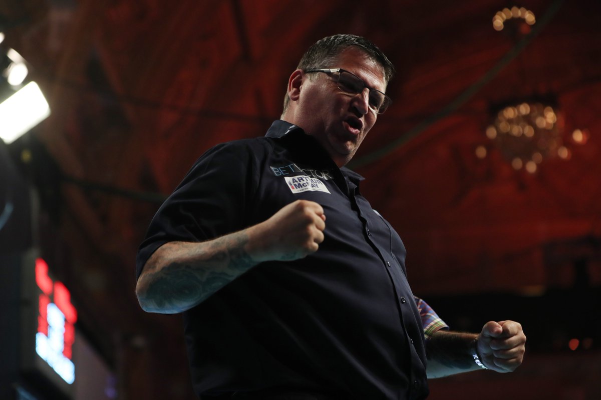 PDC Darts tweet media