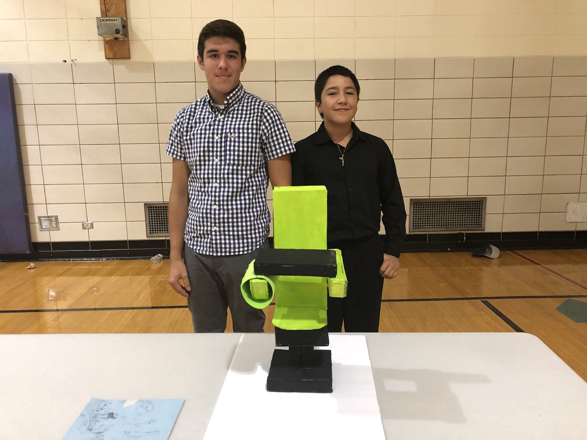 MsBledsoe155's tweet image. 42 students. 10 teams. 1 Challenge. #proudteacher #IDEAchallenge #STEAM