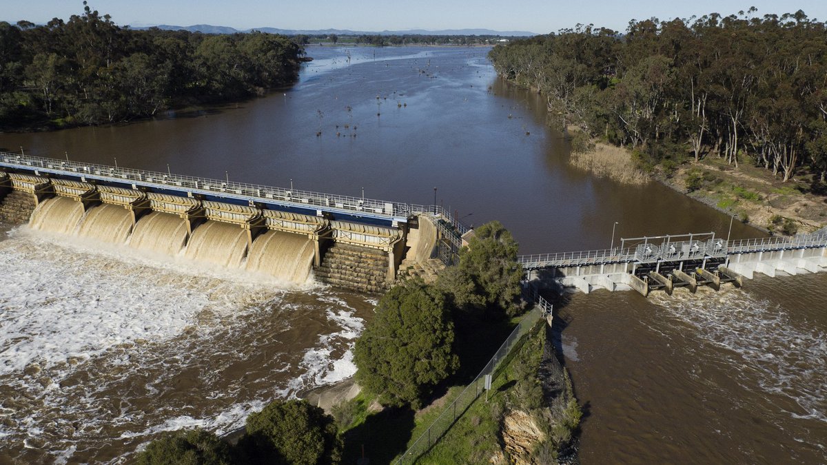 ConnectionsGMID's tweet photo. The Connections Project is the largest irrigation modernisation project in Australia. Learn more on our website at https://t.co/QtVZ40GrlM #stateoftheartsystem #connectionsforourregion https://t.co/p90RLbttyM
