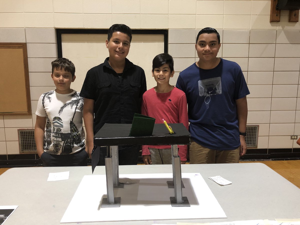 MsBledsoe155's tweet image. “How can you improve a student desk?” #IDEAchallenge #ASD4ALL #STEAM