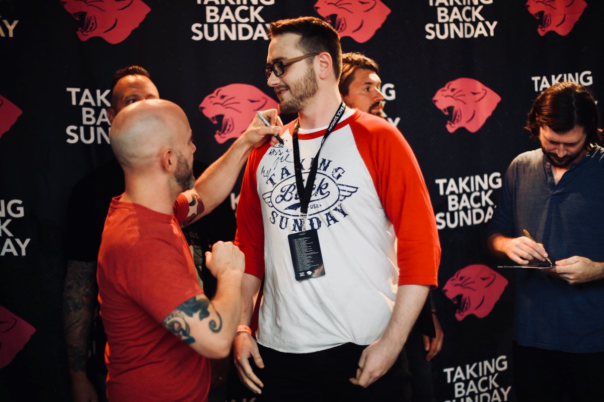 TBSOfficial's tweet image. Enjoying meeting you guys at these shows!  Remember a donation from every VIP package goes to a great cause helping musicians -@SweetRelief, so thank you for helping us contribute!