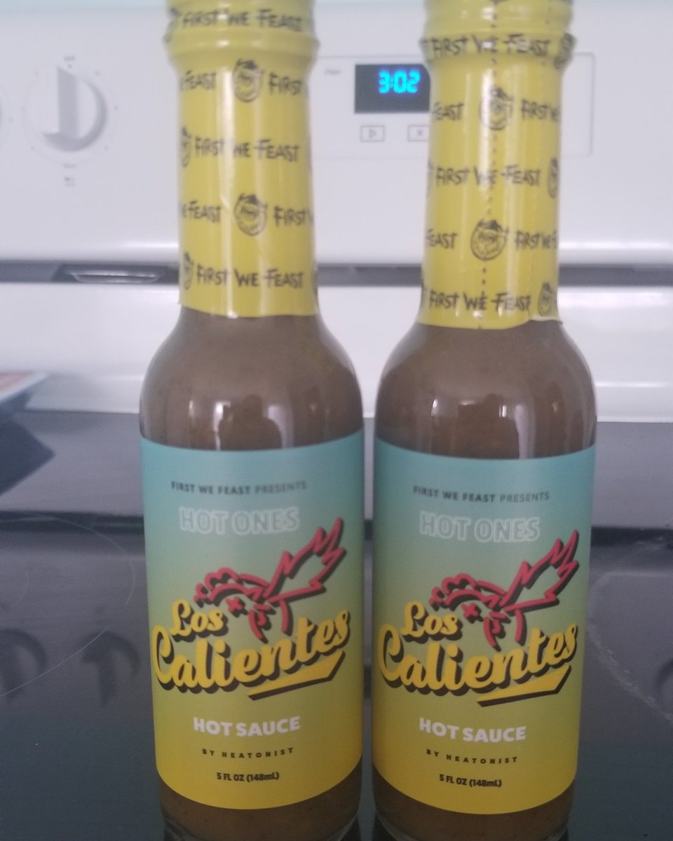 Kingatf1's tweet photo. @firstwefeast we just got our hot sauce today taste really good and I'm not a hot sauce person...wife loves it #loscalientes #hotones https://t.co/32s7vHOYRO