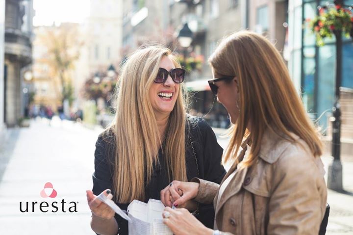 stoptheleaks's tweet photo. Time to give a great big hug to that one special person you call your BFF...because #bestfriends laugh together, workout together and sometimes #sneezepee together too! #uresta #lifenotleaks #womenshealth https://t.co/6AY82sQt61