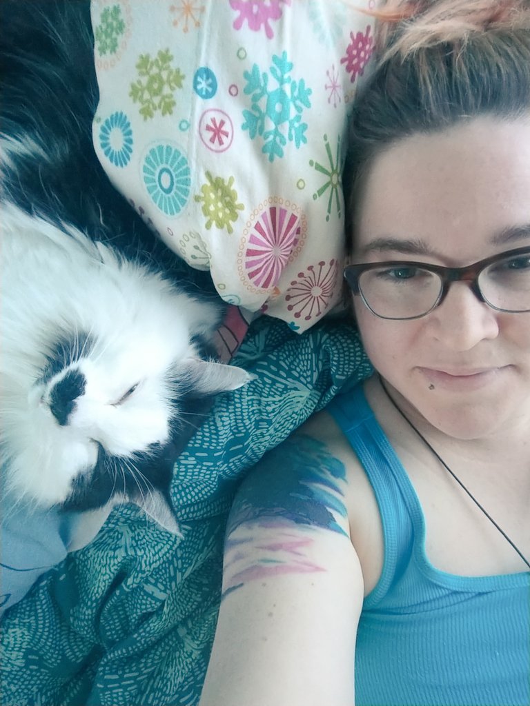 gratefulRiver's tweet photo. Jefรฉ was helping me create images for one of my clients ๐
#socialmediamarketing #smm #cryptomarketer #womenincrypto https://t.co/0o6LIwjGpz