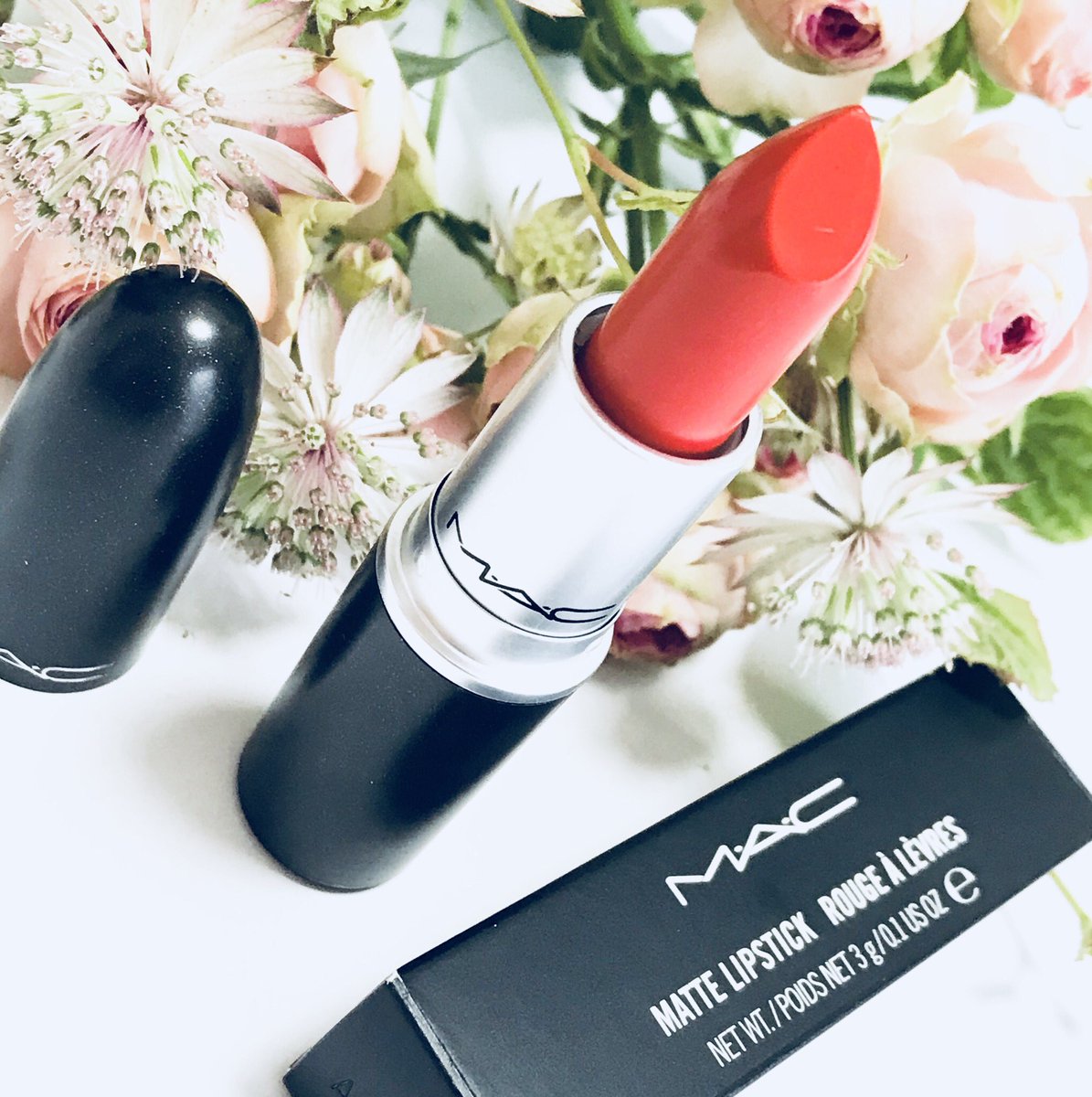 Priyanka12singh's tweet photo. Pkreation: MAC SO CHAUD Lipstick and Brushstroke Eye Liner https://t.co/K4FcdsluvR
#mac #maccosmetics #macjapan #macindia #lipstick #eyeliner #maclipstick #maceye https://t.co/crmsPXkZHi