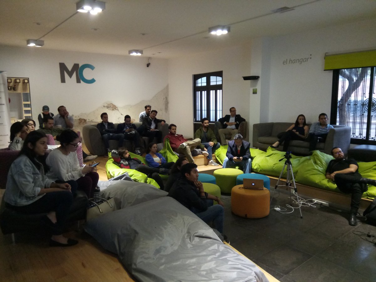 MassChallengeMX's tweet photo. Así vivimos la MC Talk, la primera del año con Patricio Buen Rostro y su charla "El Futuro del Emprendimiento en México".
#MCMX2018 #MCTalk https://t.co/r1NsLW4yrh