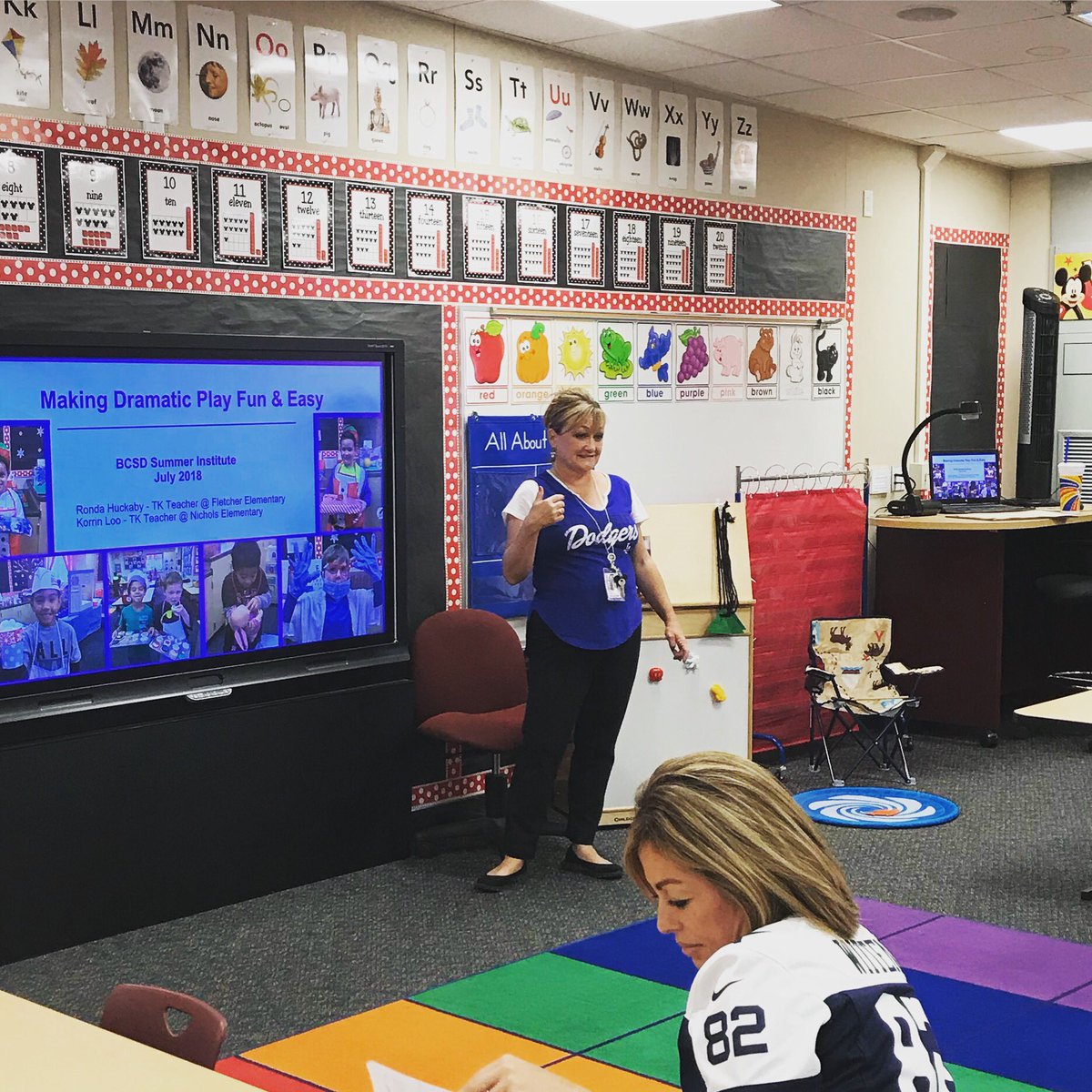 karentkteach's tweet photo. Day 3 of BCSD’s Summer Institute yesterday and TK teachers were learning all about Dramatic Play from veteran TK teacher, Ronda Huckaby. Her training and make-it &amp; take-it were amazing!!! TK teachers didn’t want to stop!! #TeamBCSD #teamela #TeamTKforthewin https://t.co/D3eDImorAX