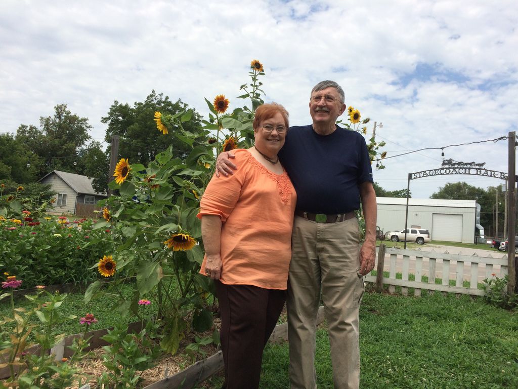 kc5fm's tweet photo. Happy anniversary!!! 43 years ago, I gave up smoking because she said yes. @HealthyOklahoma #StopsWithMe #800quitNow https://t.co/2SZwuF1IOK