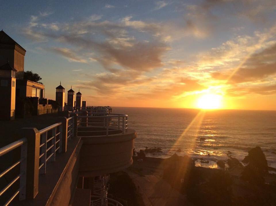 HippocampusVina's tweet photo. Disfrutando un hermoso atardecer desde @HippocampusVina 
Los esperamos!!!
#Concón #ViñadelMar #VacacionesdeInvierno https://t.co/t3FmPjfq87