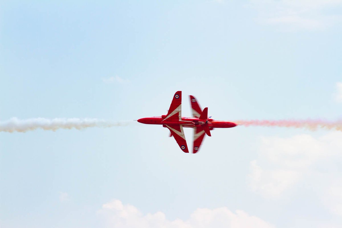 DanHardwickPhot's tweet photo. They say photography is all about luck. Well the luck was on my side today. 
Three @rafredarrows  crossovers during the @RAFMarhamMedia Families day.  @RAFSynchro1 and great to see Toby Keely in @RAFRed7, a far cry from his time as a #goldstar #timing #aircraft #raf100 https://t.co/d7UXQ1ws6r