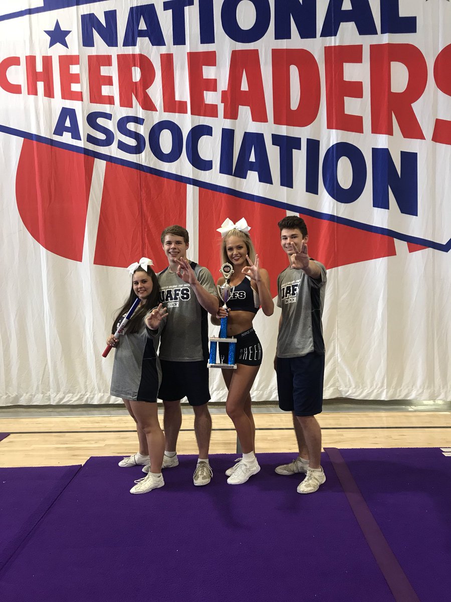 PointerCheer's tweet image. Congratulations to these former VBHS Cheerleaders and current @UAFS Cheerleaders on their Game Day win at camp this summer and for earning a Bronze Bid to NCA Collegiate Nationals! #VBHSCheer #PointerPride