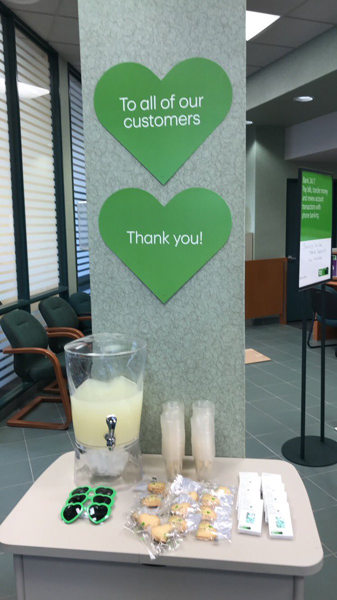 #TDThanksYou Thank you to all of our wonderful customers at branch 3476💚 @ShaunB_TD