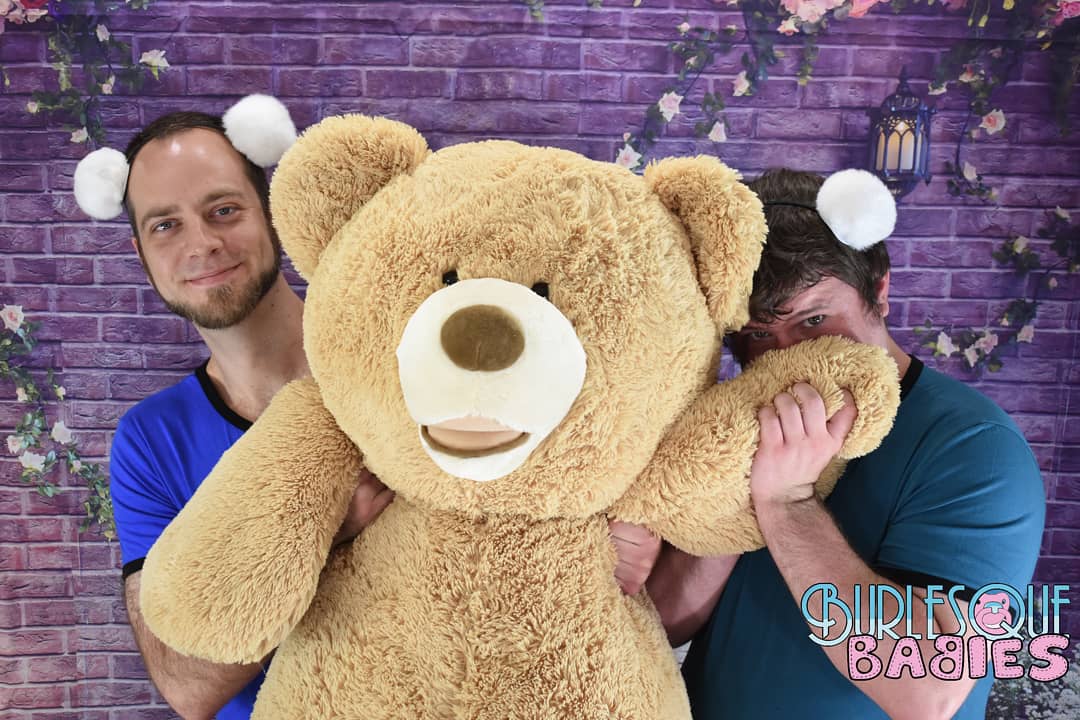 BurlesqueBabies's tweet image. Good friends always know how to share!

Cloudy is in our Basic Blue Onesie and Tommy in our Basic Teal Onesie! 

#abdlcommunity #abdlshop #abdlpride #cgllifestyle #cglcommunity #ddlg #ddlb #abdl  #ddlgcommuntiy #cgl  #ddlbcommunity #ddlg #abdlonesie #abdlclothing