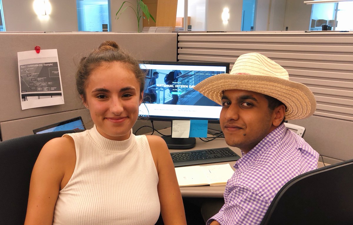 OracleIoT's tweet photo. Happy #NationalInternDay to our favorite SCM Product Marketing interns, Soham and Hannah! @SCMOracle 💫 https://t.co/LvJUzrtEbo