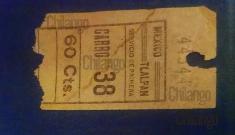 ChilangoCom's tweet photo. Cuenta la leyenda que si sumabas los números de serie de los boletos del transporte público y daban como resultado 21, lo podías cambiar por un beso 🙊
https://t.co/boXYs6YExt https://t.co/2NC8GIvSD0