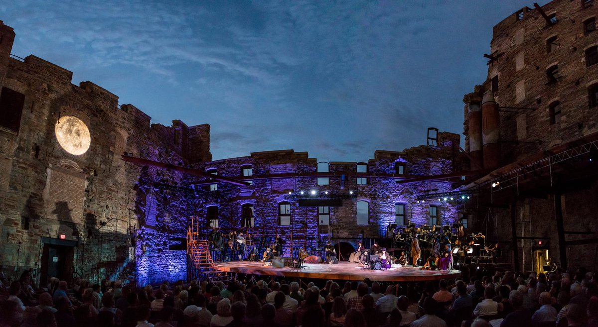 MCSummerOpera's tweet image. Is it too soon for a throwback? TBT to our 2018 sold out production of Carmen. Thanks to all who joined us for another year Under the Stars!
#MCSOpera #operaunderthestars
Photo by Dan Norman