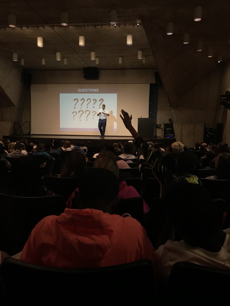 BestPrepMN's tweet photo. Thank you so much @jgthomas. This was MBV’s first time hosting you, and you did AMAZING. Your lessons were applicable, entertaining and most of all, important for all careers. We can’t thank you enough! #bestprepmbv https://t.co/I4zy8Gr88L