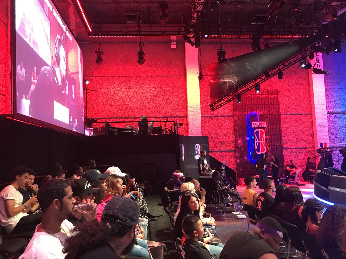 WorldWideJust's tweet photo. A look at the man @Dirk_JDR and @DatBoyDimez @RKHorry @NBA2KLeague #NBA2KLeague #NBA2KLShowcase #WorldWideJust  #LetDirkPlay https://t.co/n0kHUPo3Ek