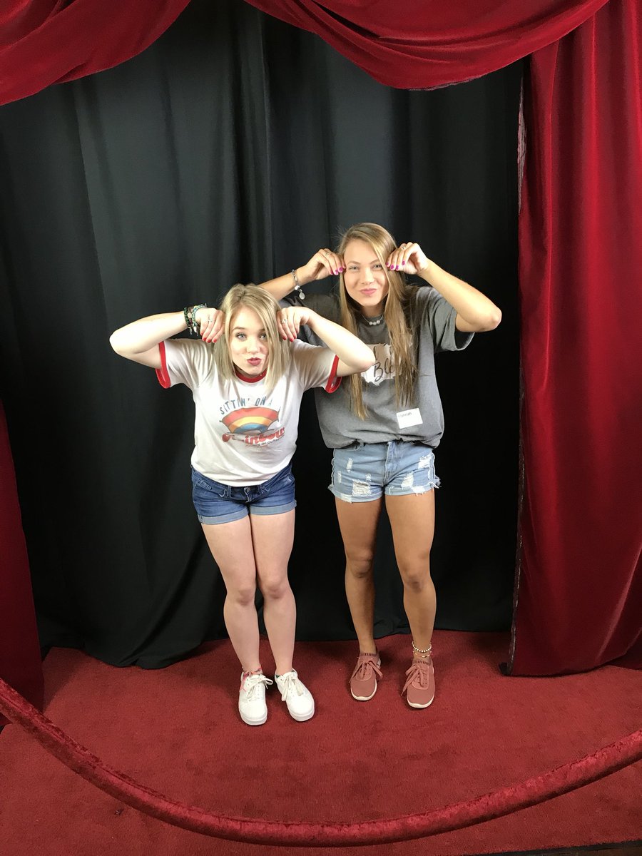 Hannah__ewing's tweet photo. CINNY DAWWG happy freaking bday!! you’re the chandler to my joey and my bestest friend in the world i love you so much and wish i could be w u rn but i’ll see you in a few days! you make life so much fun &amp; i love your wild self w all my heart💘 idk what i would do w/out u buddy🤩 https://t.co/fEtQmT2tJ0