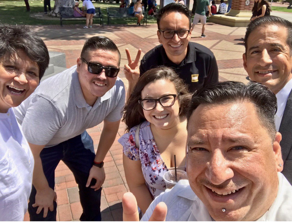 tweetinglavoz's tweet photo. Preparing for @NASPAtweets conf in LA. @USC was a wonderful host! Thank you to Evetth Gonzalez &amp; Danny Ledezma (Mudd College) for putting together a wonderful team: Billy Vela (USC), Reggie Robles (Univ. of the Redlands), Marcelo Vazquez (CSUDH), &amp; Kristan Venegas (USC). https://t.co/29fAstcH4N