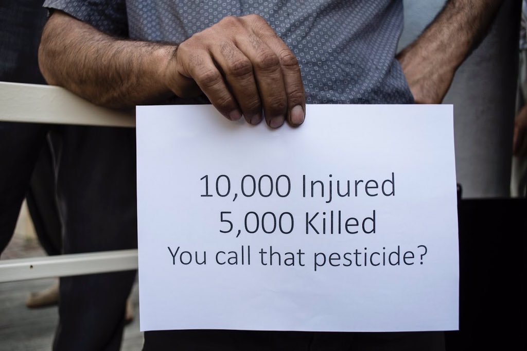 HalabjaJustice's tweet photo. @UN corporations that aided  a dictator by providing chemical weapon Precursors, building chemical weapon facilities..etc and called it pesticide? at a time that the whole world knew Saddam is using chemical weapon in war and against its own people.
Human=insect?
#Justice4Halabja https://t.co/mBlIAF7gK3