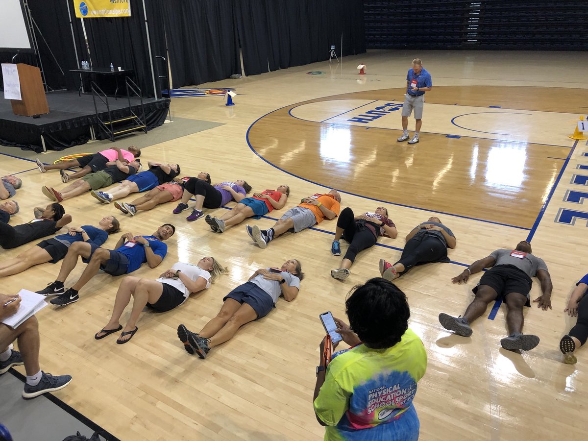 RArmstrongPE's tweet photo. Link to access my handouts from #PEInstitute18 session = https://t.co/uR77at23dd Over 20+ Handouts including:
- Fri Team Challenges demonstrated
- 9 docs on assessment
- 7 activity vids
- Songs used
- Management tips + MORE

Uploaded to Sched as well but only allowed 10 #physed https://t.co/gJLeSdX1mf