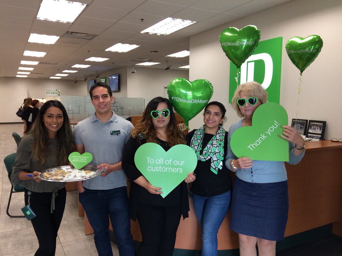 teresamigchels's tweet photo. Celebrating #CustomerAppreciationDay at branch 262!Thanks to all our wonderful customers ! #TDThanksYou https://t.co/HpJizmtPre
