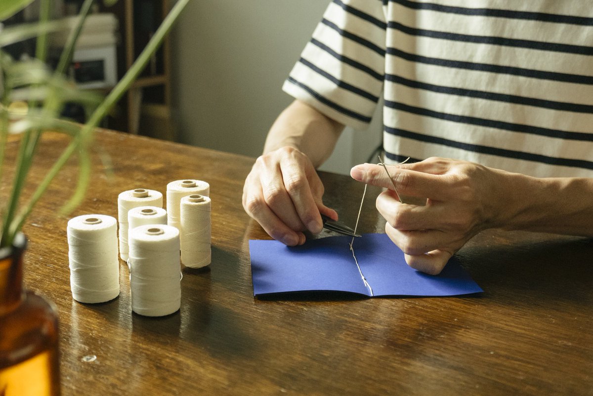 BindSomething's tweet image. bookbinding #bindsomething