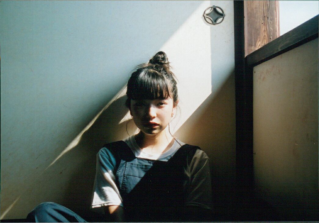 00FCX's tweet photo. ( ☀️ · I'm stuck ιn the @ sunshιne rιptιde, dαncιng αll αlone ιn the mornιng lιght. — 日差し. https://t.co/9DT3q7oVBR