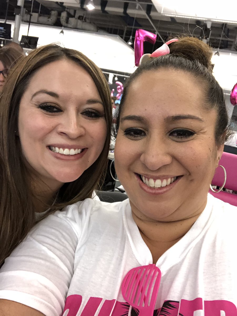 MImi_Love79's tweet image. Summerfest kick off!! TEX talk with @UKnow_Adolph @CallieField @jgebing. #JeffersonStrong #TEXTalks