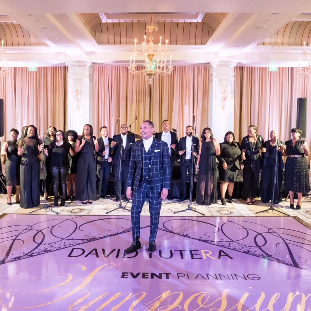 TheGroveLA's tweet photo. Famous for their stylish, energetic and dynamic gospel performances, @IamJasonMcGee will be filling The Grove with their soulful sounds in a two-hour complimentary show at The Fountain, this Sunday, July 29, at 3PM. #GroveSounds https://t.co/Rzsj9bhfPl
