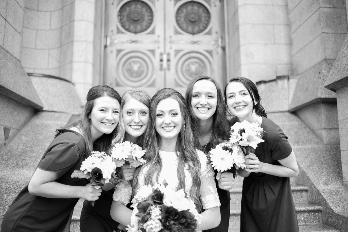 mikaylaraquel16's tweet photo. forever thankful I got to be a part of such a magical day ❤ https://t.co/cIKaQqA3lg