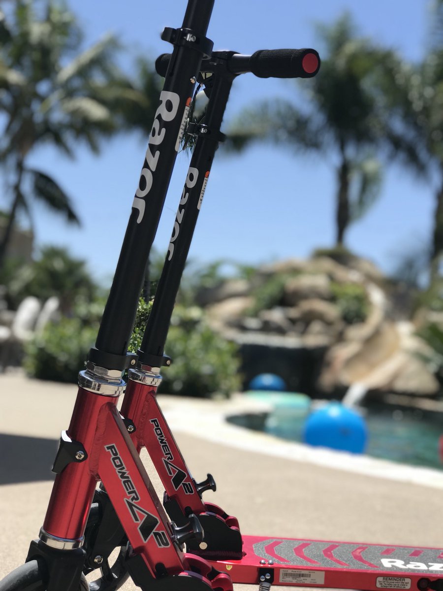 RazorWorldwide's tweet image. Time to soak up the new Power A2 Electric ⚡️ #Razor #PushForward #CreateFun #Electric #Scooter #RideRazor