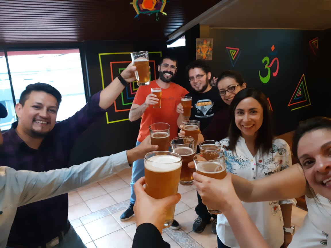 Bihelacientific's tweet image. Comenzamos #ImproLab juntó a @ViveimPROS por una mejor divulgación científica 

#ciencia #quito #ecuador