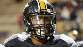 ClemsonTigerNet's tweet photo. 4-star LB commits to #Clemson: https://t.co/hsBRT6l7My https://t.co/fzAkSZie1D