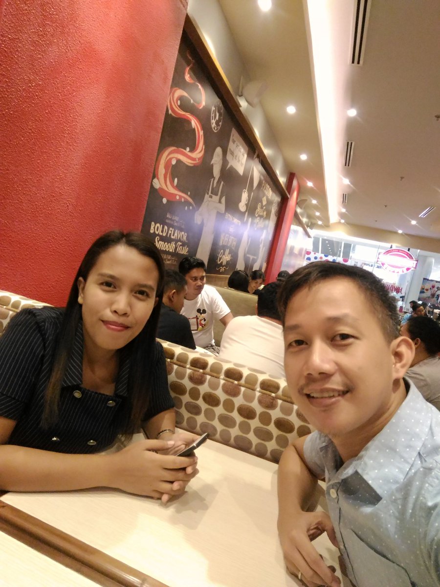 hideoutmanila's tweet photo. Gala mode with my former officemate in #PLDT - SM City Iloilo https://t.co/qQ3n7HfLDP