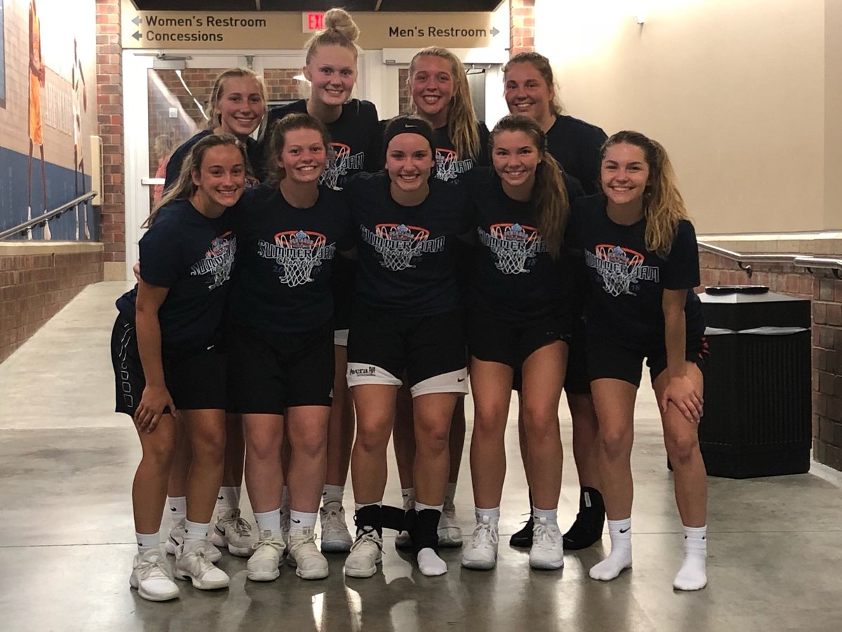 🚨 Team Update! Our girls have had a fun summer season working hard on their game at open gyms, league games and team camps. Wrapped up league play last night finishing 10-0 and winning the @SanfordPentagon Summer Jam! #Nov26 #Together