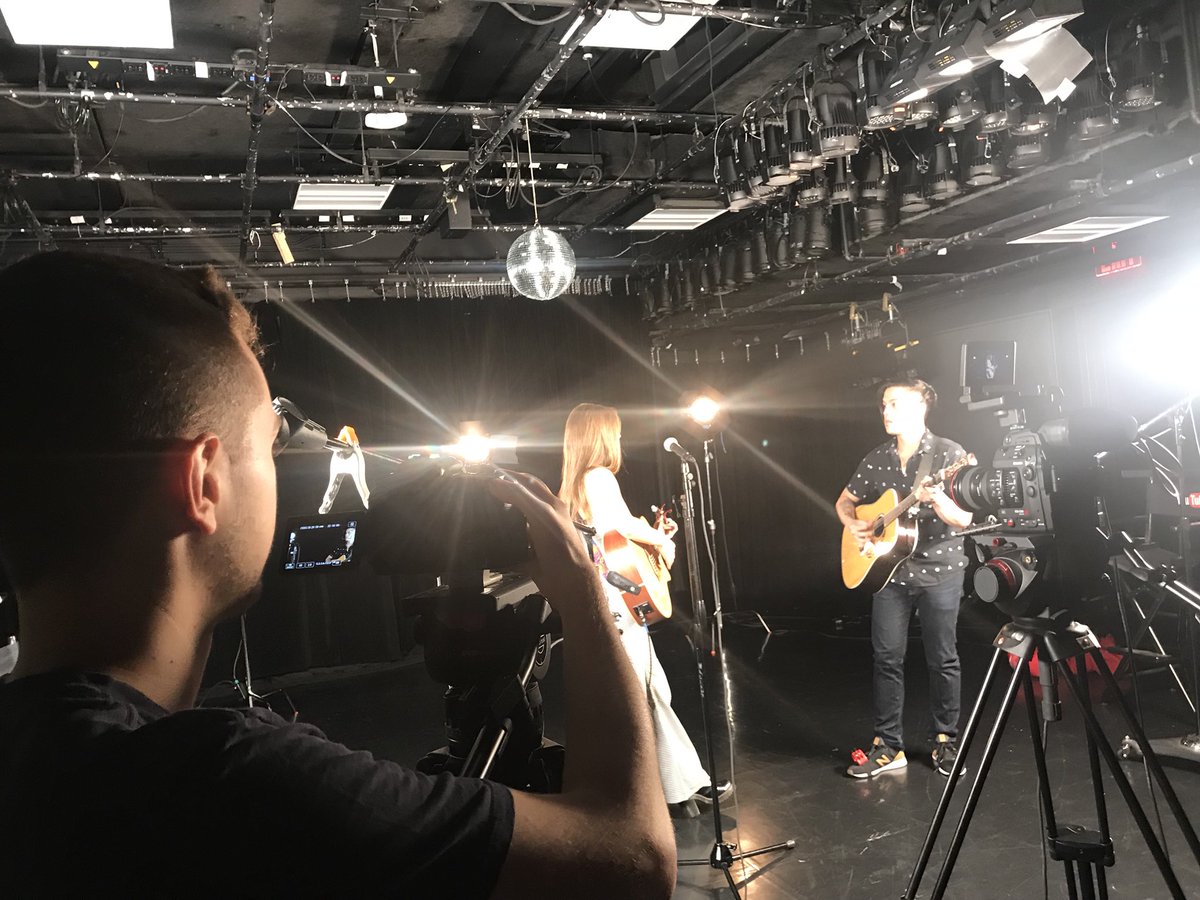 Rayla's tweet photo. Thank you so much to @CelebSecrets4U for having me and #TeamRayla today in the studio! It was such a blast performing and dishing some secrets!! 🤫#CelebSecrets4u https://t.co/zjjsu9aBtU