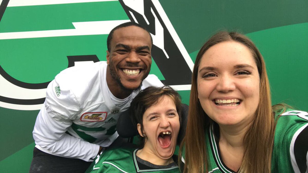 AlixNorum8's tweet photo. A HUGE thank you to @thewirelessage for giving Kaitlyn and I the opportunity to present @jonessboyy the Player of the Game Award! Congrats Christion! We wish you the best of luck on Saturday! (Not sure who was more starstruck her or I 😂💕) @sskroughriders #GoRidersGo https://t.co/8aSWNTJF4X