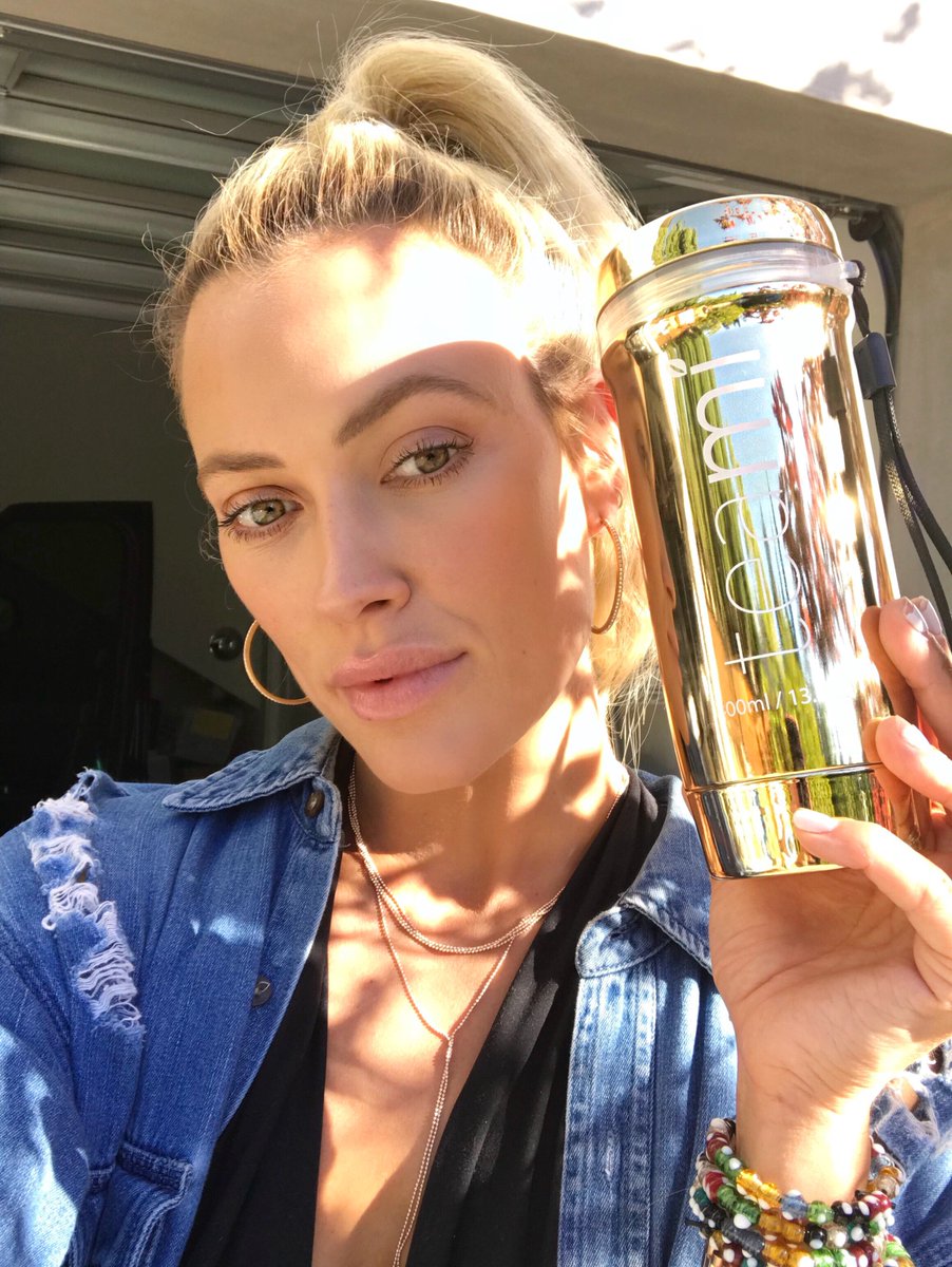 Peta Murgatroyd On Twitter Keeping My Body And My Gut Healthy