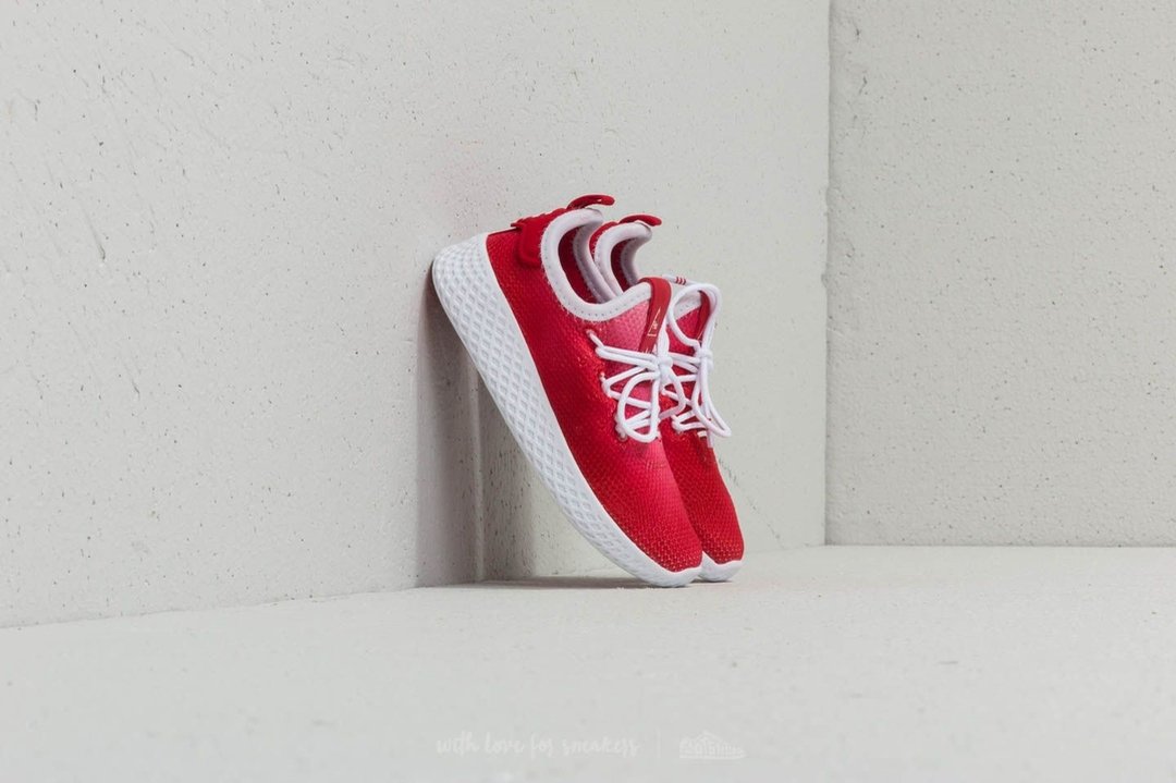 sneaker deals twitter