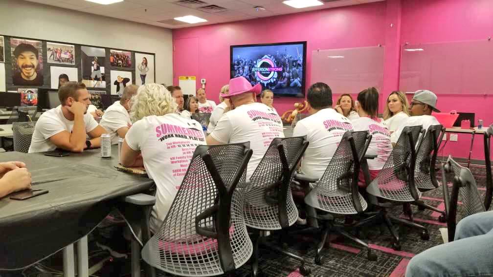 CallieField's tweet image. And then! @UKnow_Adolph and his Jefferson team blew me away with the customer insights and solutions they provided in #TexTalks. And! Wow! Thanks for the mural and my turquoise bday present 🎁!!