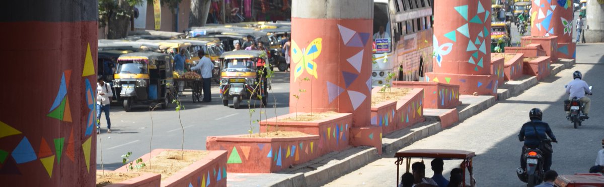 letuscontree's tweet photo. #HerosOfJaipur transformed shabby pillars of Sindhi Camp with the collective efforts of Citizens.
#Contree #LetsContree #DoYourBit #RangDeJaipur #cleanindia
@PMOIndia @RajCMO @DrAshokLahoti @narendramodi @MoHUA_India @SwachhBharatGov https://t.co/PcDj4DQLIE
