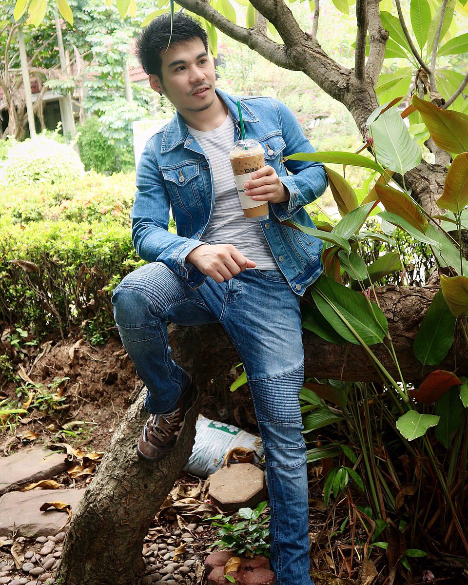 pong_masseur's tweet photo. Hello holiday 🌤สวัสดีวันหยุดครับ✨...ติดปีก..🦅..แล้วบินไปกัน...ครับ https://t.co/c84mSnBS8k