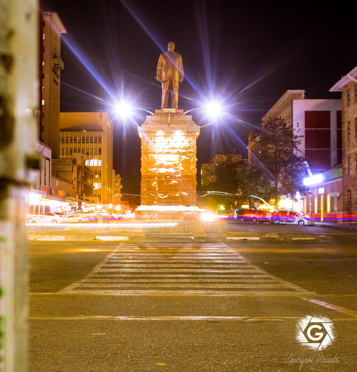 A late night view of the amazing Father zimbabwe statue #visitbulawayo 
#visitzimbabwe 
Follow instagram.com/ganyanivisuals