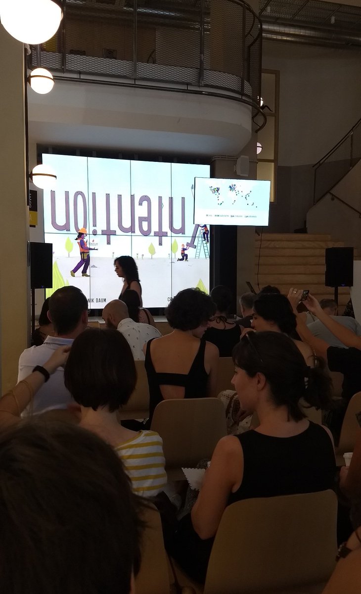 gpedranti's tweet photo. A punto de escuchar a Mònica Rodríguez de @empresacreadora sobre la 'Intención' en @barcelona_cm #intention #CreativeMorningsBcn https://t.co/1suqfFJuzp