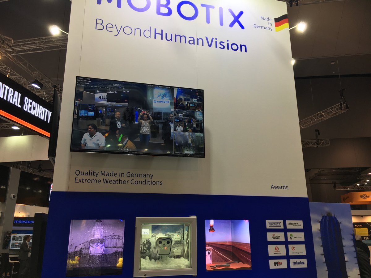 MOBOTIX_AUS's tweet photo. That's a wrap folks. Thanks to everyone who stopped by for a chat and to check out the latest #MOBOTIX technology in action
#security2018 #mobotixontour #mxapac #beyondhumanvision https://t.co/jl2bg56cEF